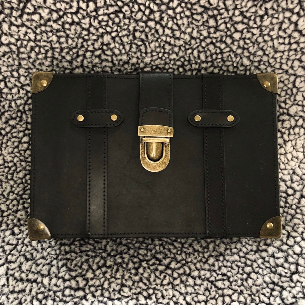 MW • Leather Briefcase Crossbody • Black/Brass